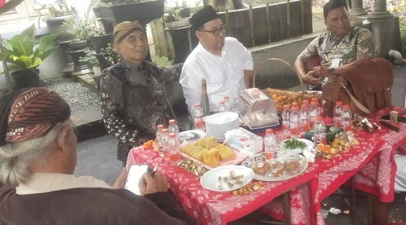 Ribut Budi Santoso Gelar Open House Bersama Konstituen, Warga, dan Seniman