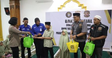 Tepis Kesan Arogan, Deru Moge HDCI Solo Berubah Jadi Aksi Filantropi di Masjid Al Jihad