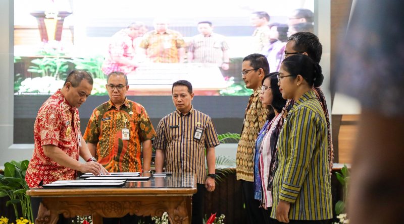 Gubernur Ahmad Luthfi Jadikan Sektor Pendidikan sebagai Instrumen Pengentasan Kemiskinan