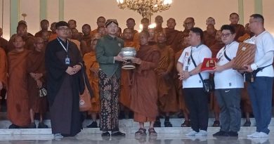Puro Mangkunegaran Sambut Bhikkhu Thudong Bawa Pesan Damai, Welas Asih, Persaudaraan