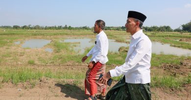 Warga Tinanding Grobogan Keluhkan Lumpur Pascabanjir, Sekda Jateng Langsung Respons Cepat