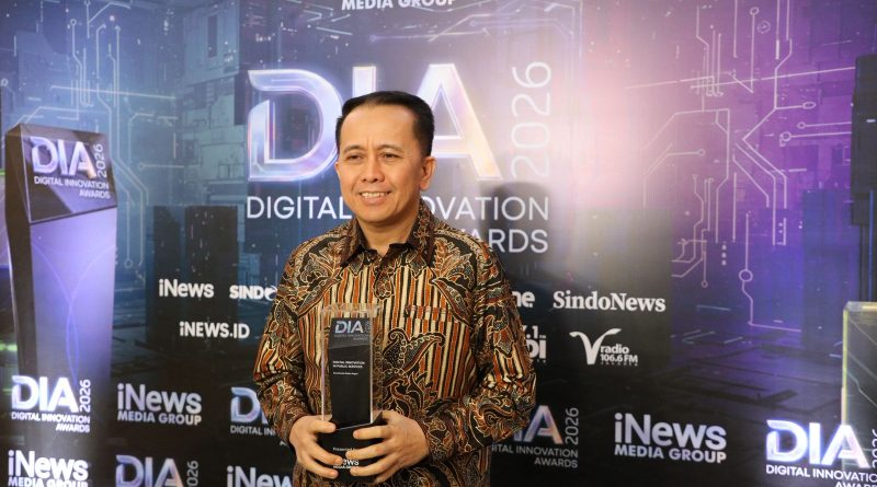 Agus Fatoni Terima Penghargaan Digital Innovation Award dalam Manfaatkan Teknologi Digital