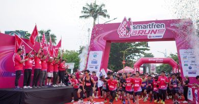 Ribuan Warga Tegal Ikut Smartfren Fun Run 2026