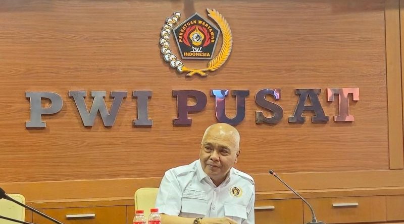 Rendahkan Profesi Wartawan, Ketum PWI Pusat Desak Hotman Paris Klarifikasi dan Minta Maaf Rendahkan Profesi Wartawan, Ketum PWI Pusat Desak Hotman Paris Klarifikasi dan Minta Maaf