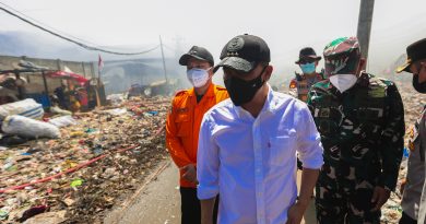 Gubernur Jateng Luthfi Tinjau TPA Putri Cempo, Pemadaman dan Perlindungan Warga Jadi Prioritas
