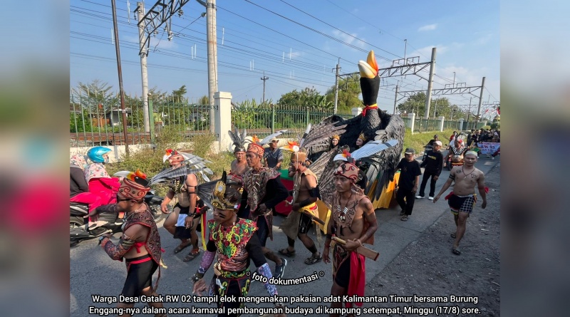 Ribuan Warga Desa Gatak Delanggu Meriahkan Karnaval Pembangunan Budaya