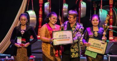 Mahasiswi Karawitan ISI Solo Juarai Festival Kompetisi Sinden Nasional #2 2026