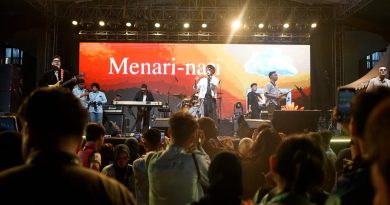 Generasi UNS 2026, SNF Meriahkan Malam Puncak Euforia PKKMB UNS