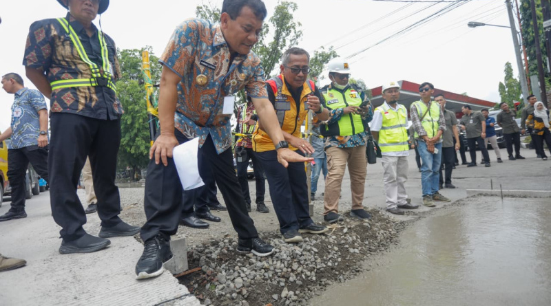 Gubernur Jateng Optimis 94% Jalan Provinsi Tahun 2025 Kategori Mantap