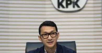 OTT KPK di BNPB,  Uang Rp 1,4 Miliar dan Emas Batangan Disita