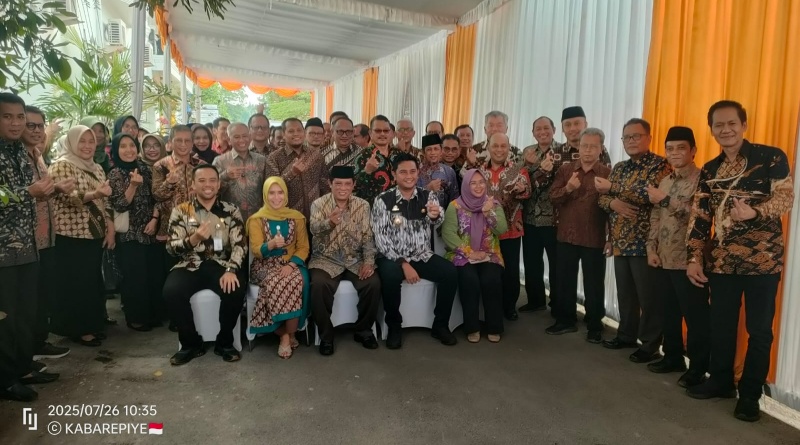 Jelang Hari Jadi Klaten ke-221, Bupati Klaten bersama Para Pejabat Anjangsana Rumah Bupati dan Wabup Sepuh